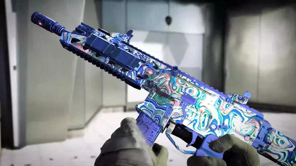 BO7 Campaign camo - Chroma Flux: flowing molten color with sparkles