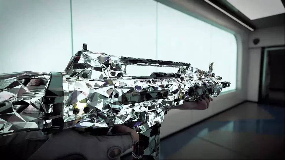 BO7 MP camo - Arclight: gem-facet diamond-like refractions